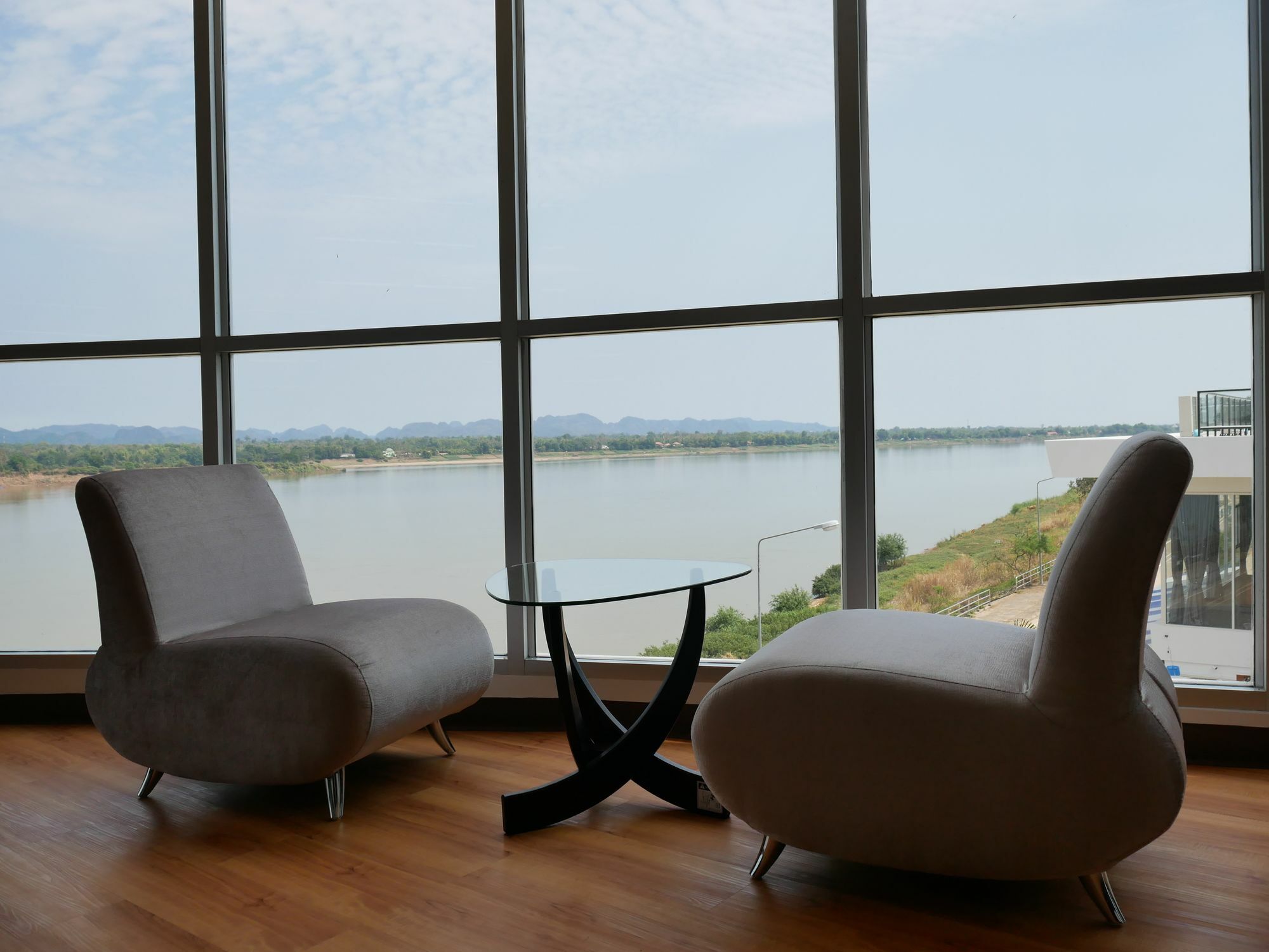 Blu Hotel Nakhon Phanom Exterior foto