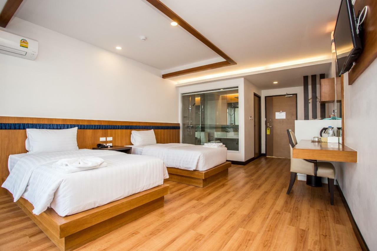 Blu Hotel Nakhon Phanom Exterior foto